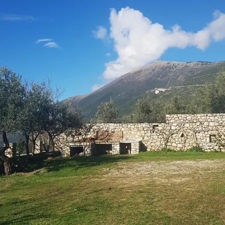 Filoxenia Appartamento Palasë