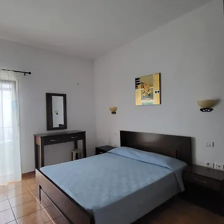 Filoxenia Apartment Paljasa