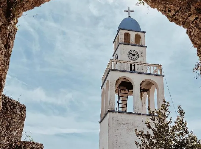 Filoxenia * Palasë